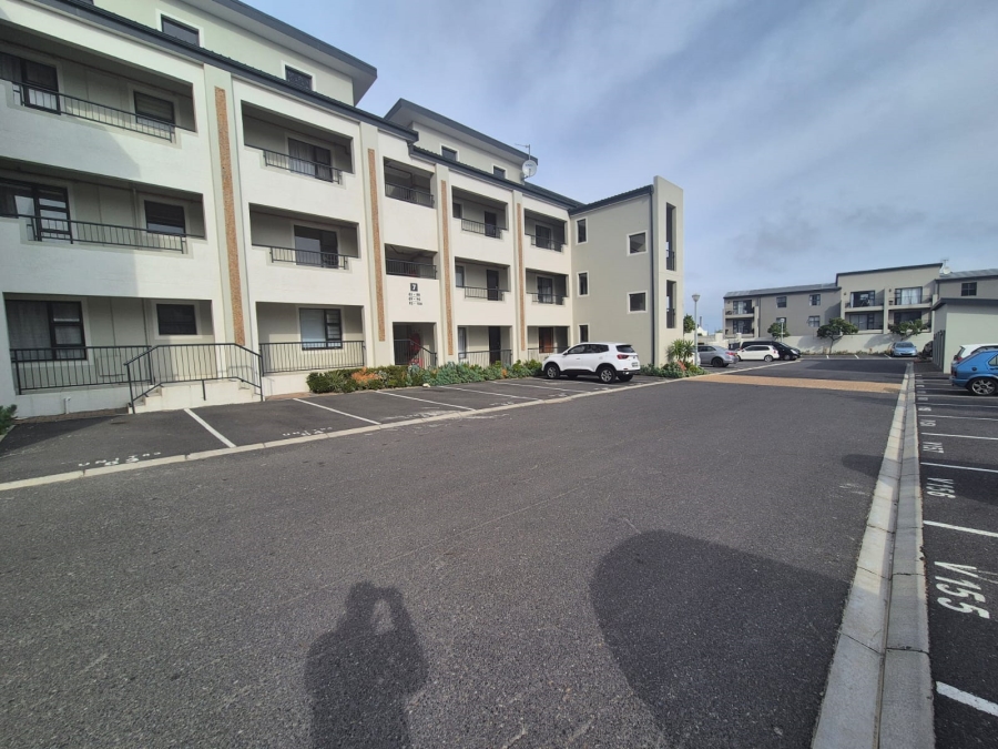 To Let 2 Bedroom Property for Rent in Burgundy Estate Western Cape